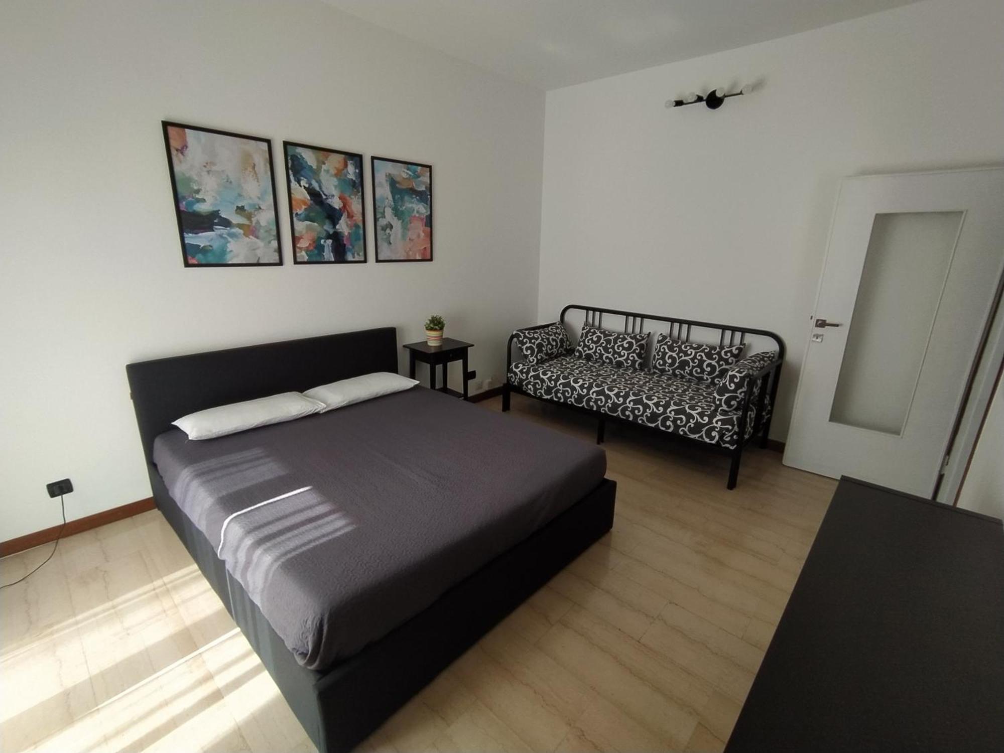 Brenta/Corvetto Studio Apartment Милано Екстериор снимка